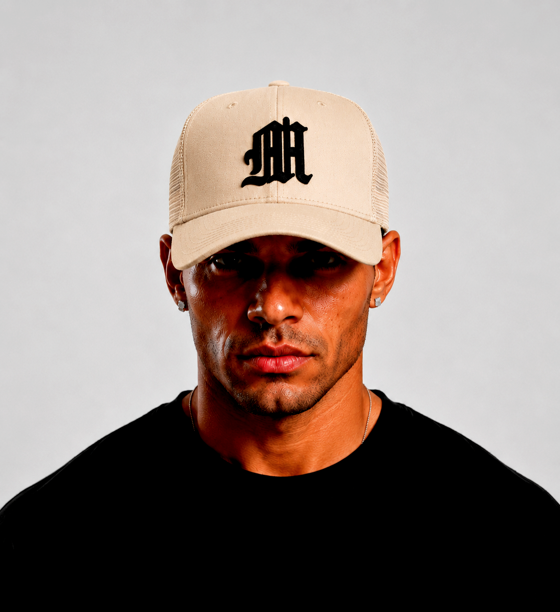 GORRA MADWEAR BEIS/LOGO NEGRO
