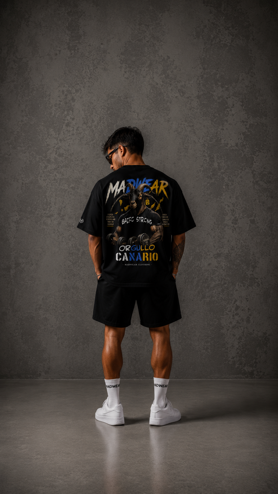 CAMISETA OVERSIZED EL BAIFO STRONG BLACK EDITION